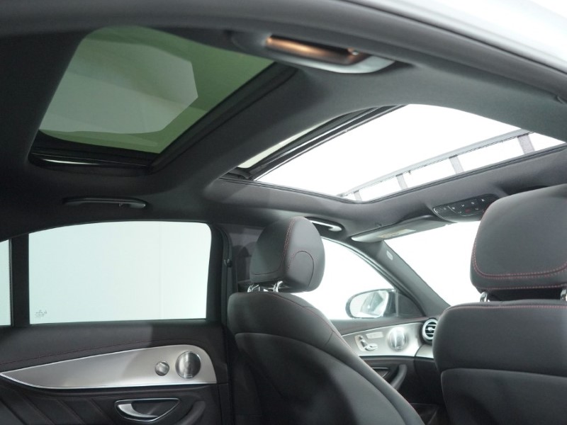 Used Mercedes-Benz E Class 2017 for sale - 77803985: Photo 17