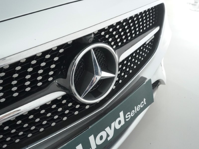 Used Mercedes-Benz E Class 2017 for sale - 77803985: Photo 41