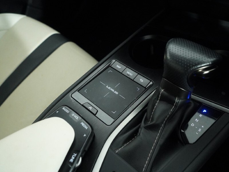 Used Lexus UX 2022 for sale - 77819290: Photo 33