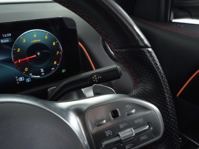 Used Mercedes-Benz GLB 2021 for sale - 77001361: Photo 10