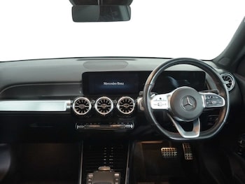 Used Mercedes-Benz GLB 2021 for sale - 77001361: Photo