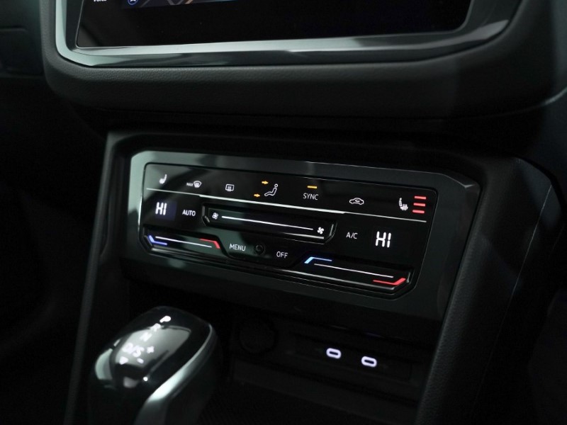 Used Volkswagen Tiguan 2021 for sale - 77127662: Photo 31