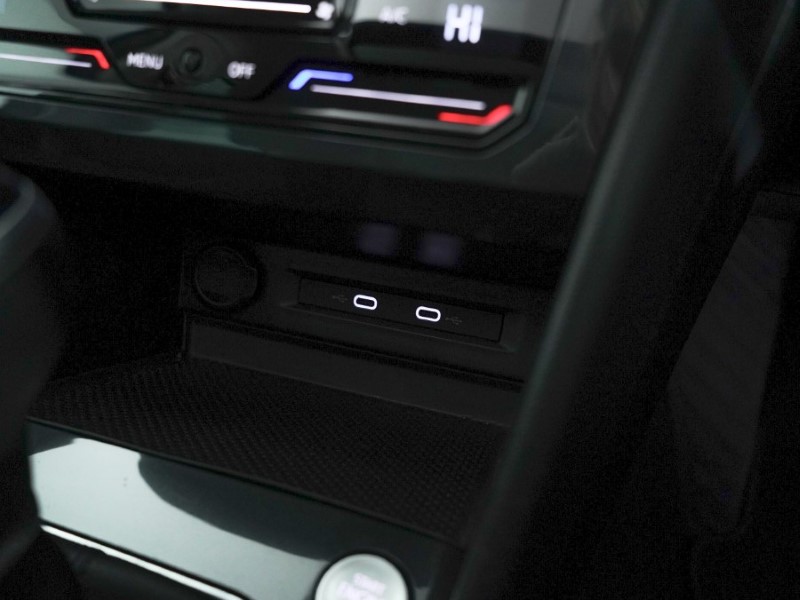 Used Volkswagen Tiguan 2021 for sale - 77127662: Photo 32