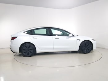 Used Tesla Model 3 2024 for sale - 78744860: Photo