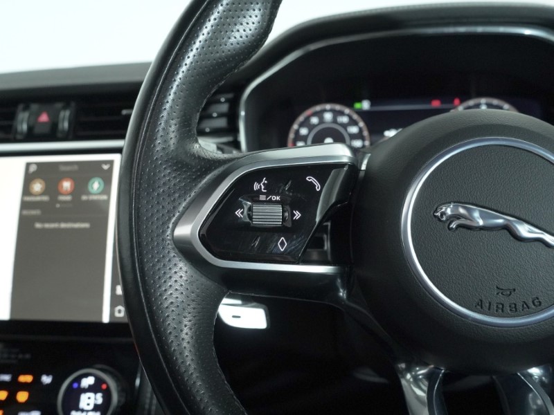 Used Jaguar F-Pace 2021 for sale - 77151618: Photo 32