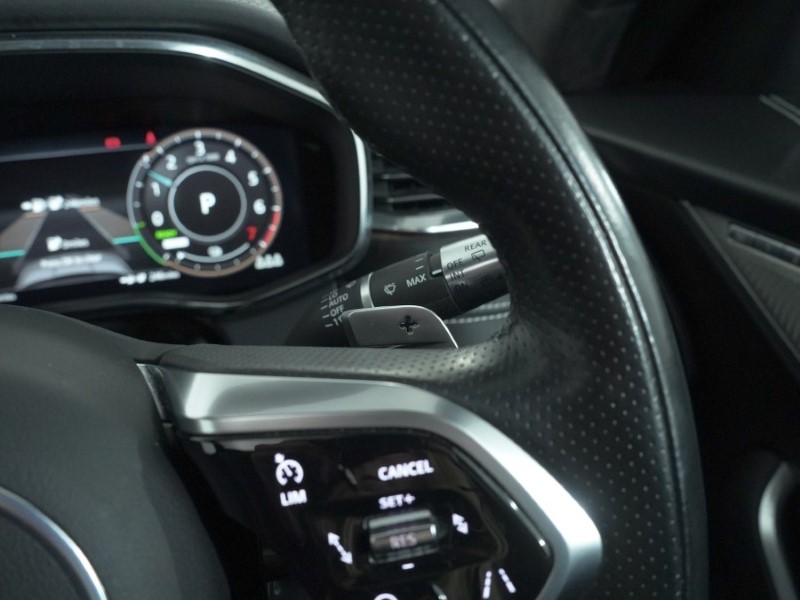 Used Jaguar F-Pace 2021 for sale - 77151618: Photo 43