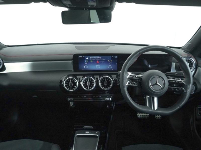 Used Mercedes-Benz CLA 2024 for sale - 76981998: Photo 4