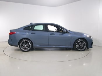 Used BMW 2 Series 2021 for sale - 79500409: Photo