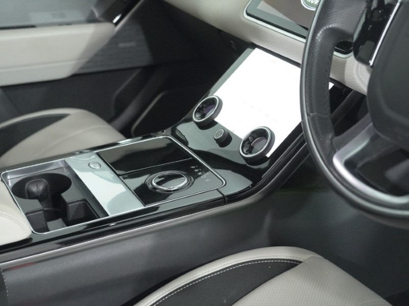 Used Land Rover Range Rover Velar 2017 for sale - 77742716: Photo 10