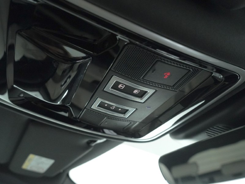 Used Land Rover Range Rover Velar 2017 for sale - 77742716: Photo 18