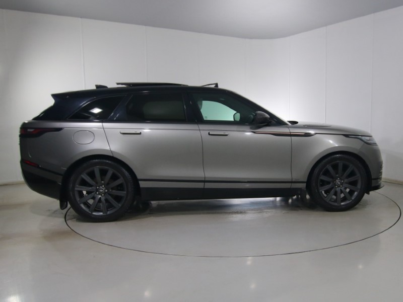 Used Land Rover Range Rover Velar 2017 for sale - 77742716: Photo 3