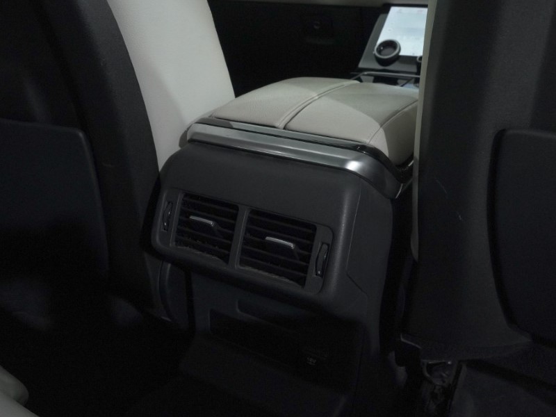 Used Land Rover Range Rover Velar 2017 for sale - 77742716: Photo 45