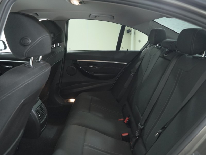 Used BMW 3 Series 2017 for sale - 76982311: Photo 29