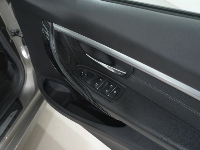 Used BMW 3 Series 2017 for sale - 76982311: Photo 34