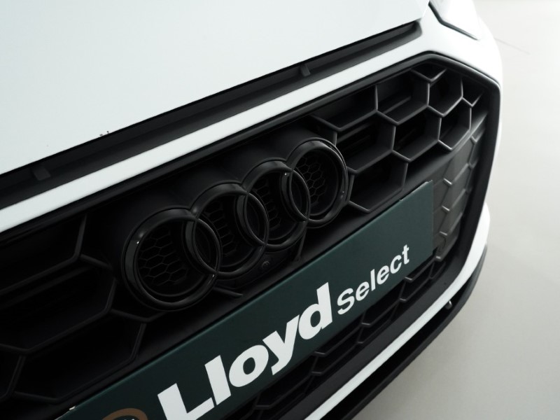 Used Audi A4 2022 for sale - 77300558: Photo 37