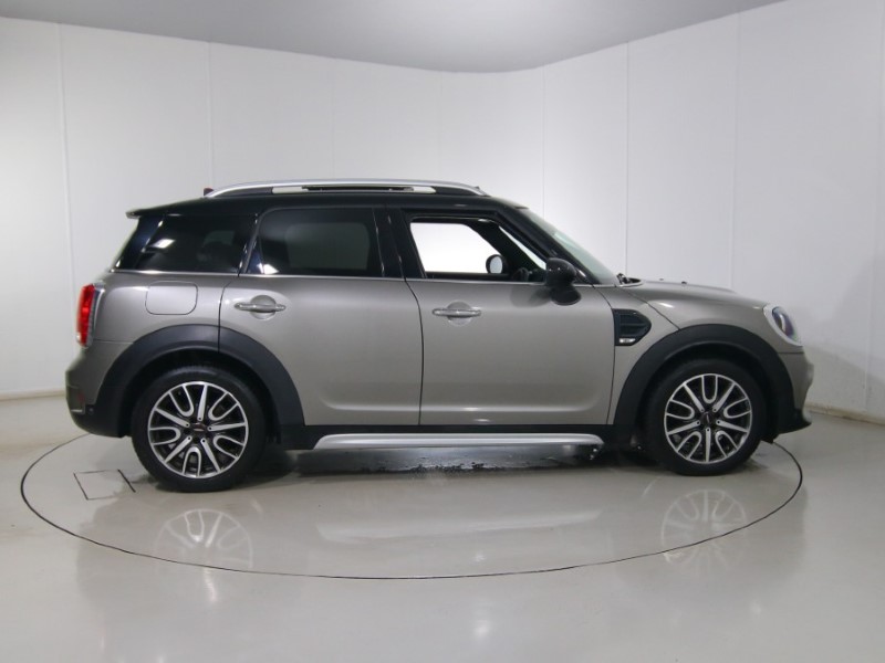 Used MINI Countryman 2019 for sale - 77137820: Photo 3