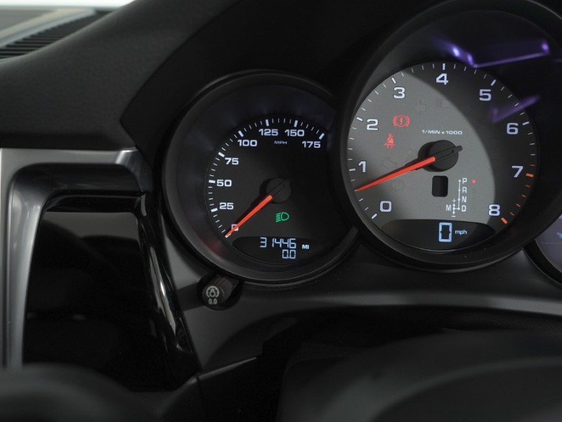 Used Porsche Macan 2020 for sale - 78093013: Photo 44