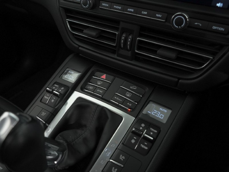 Used Porsche Macan 2020 for sale - 78093013: Photo 47