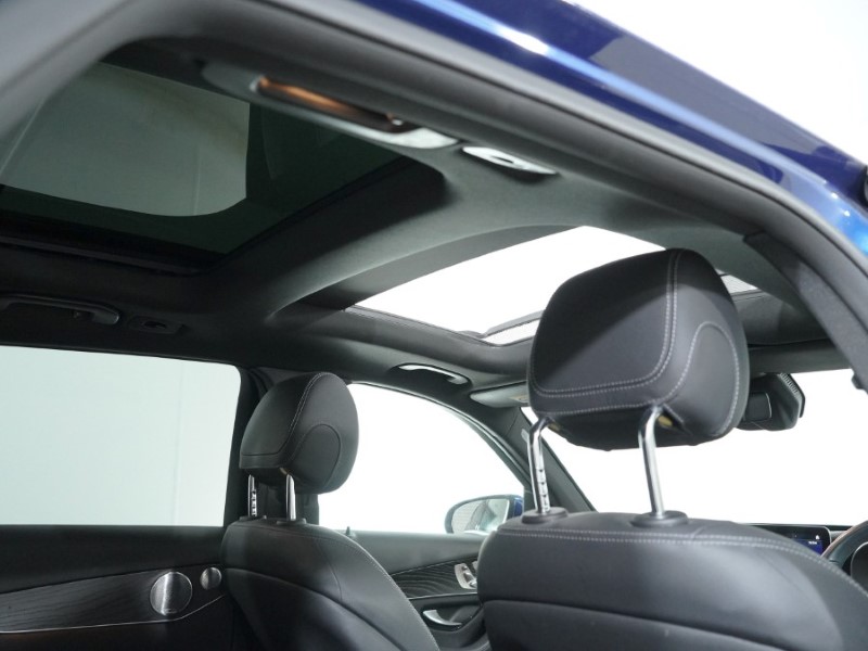 Used Mercedes-Benz GLC 2020 for sale - 77300578: Photo 17