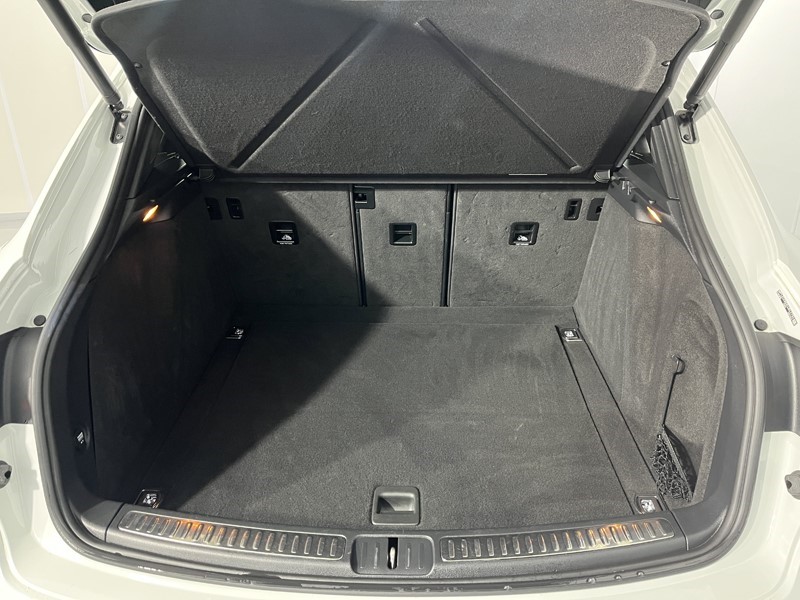 Used Porsche Macan 2020 for sale - 77532231: Photo 13