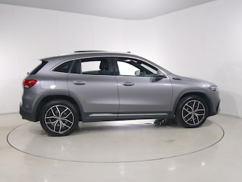 Used Mercedes-Benz EQA 2021 for sale - 79357197: Photo