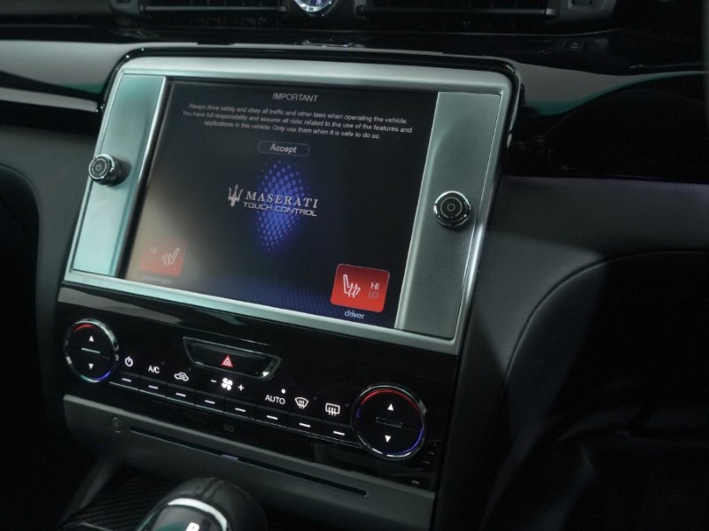 Used Maserati Quattroporte 2017 for sale - 77435216: Photo 18