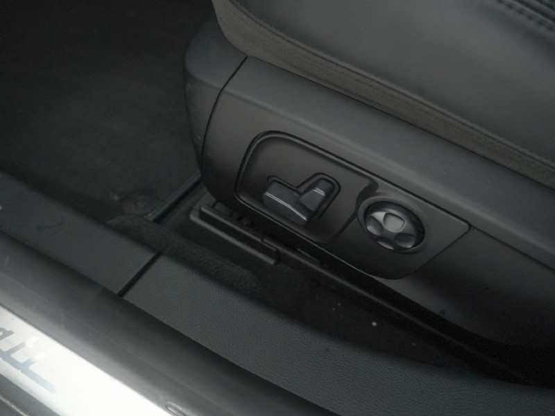 Used Maserati Quattroporte 2017 for sale - 77435216: Photo 19