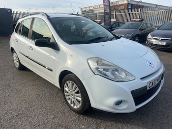 Used Renault Clio 2010 for sale - 75365538: Photo