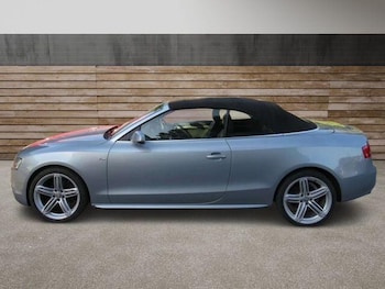 Used Audi A5 Cabriolet 2010 for sale - 79520287: Photo