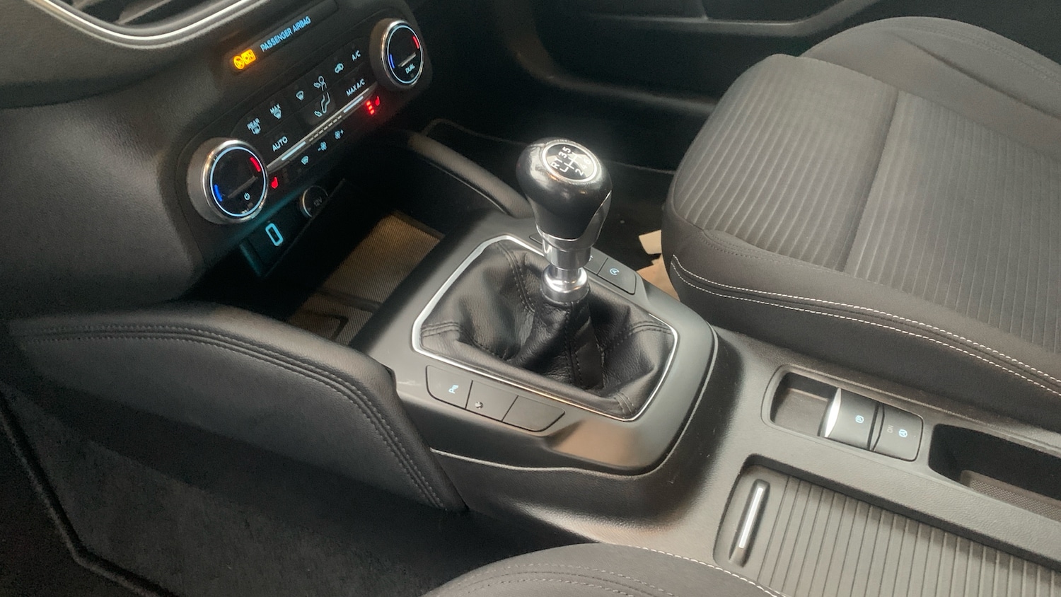 Used Ford Focus 2018 for sale - 77492475: Photo 13