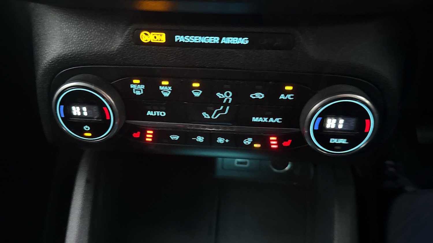 Used Ford Focus 2022 for sale - 76614664: Photo 42