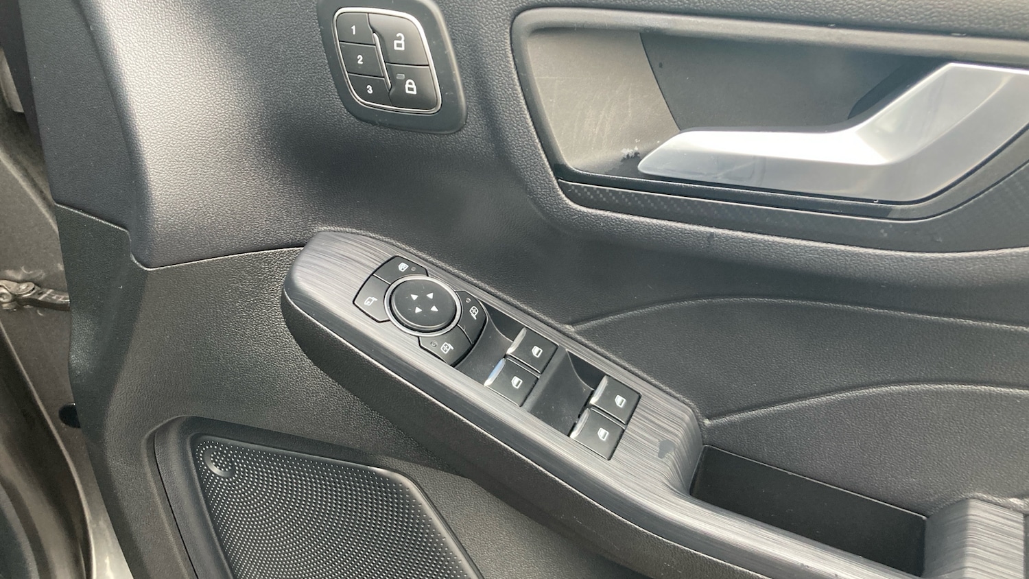 Used Ford Kuga 2025 for sale - 76948877: Photo 35