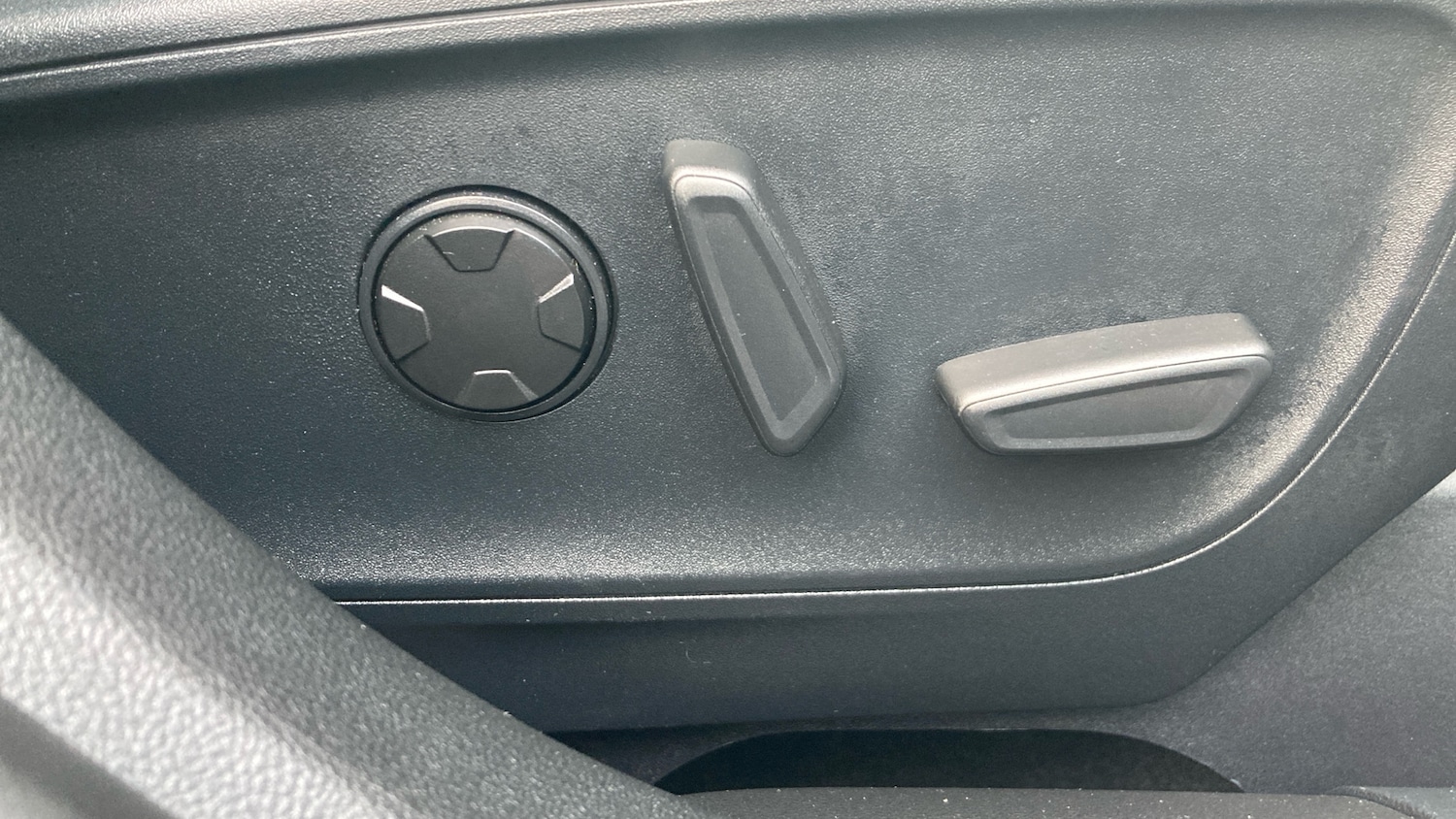 Used Ford Kuga 2025 for sale - 76948877: Photo 36