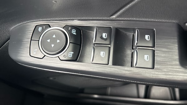 Used Ford Kuga 2025 for sale - 76272374: Photo 36