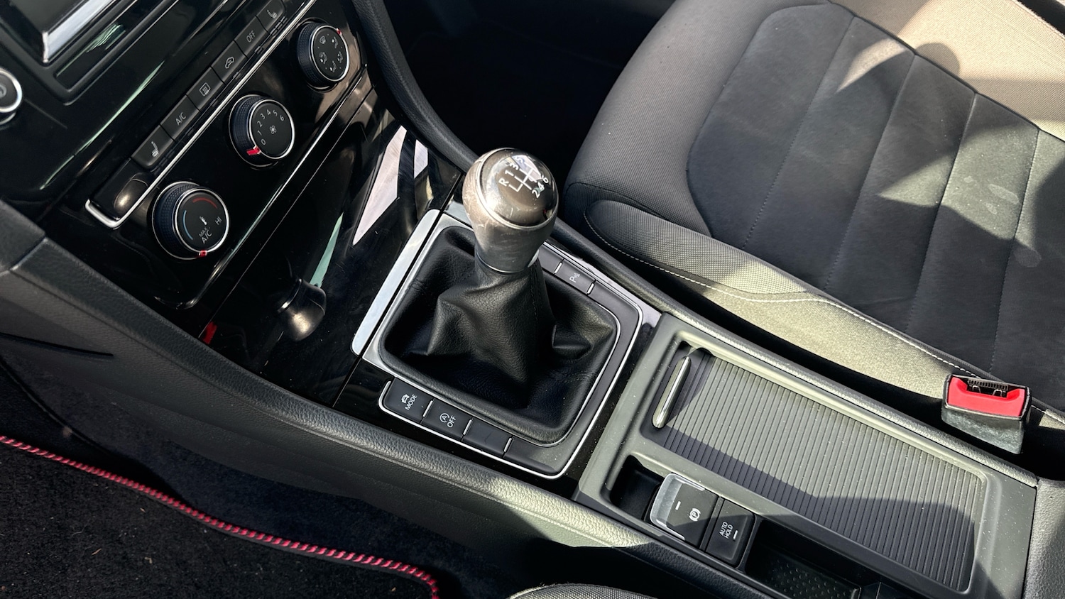 Used Volkswagen Golf 2014 for sale - 76374031: Photo 13