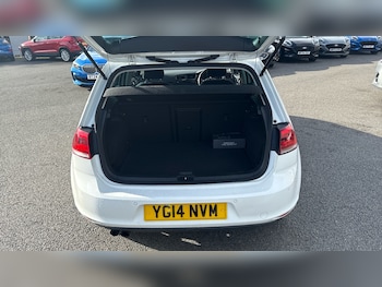 Used Volkswagen Golf 2014 for sale - 76374031: Photo