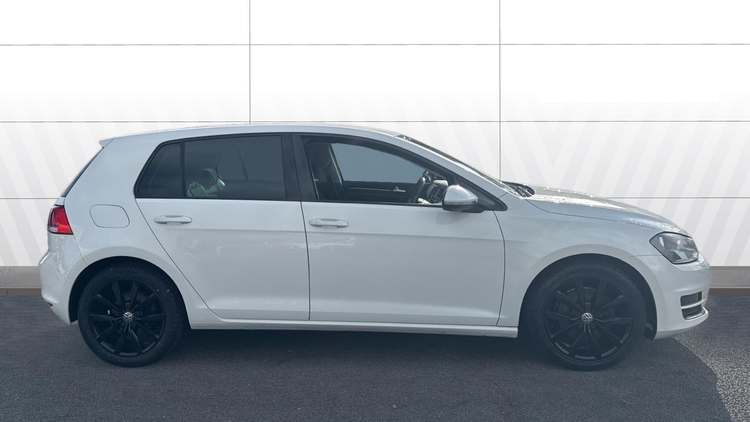 Used Volkswagen Golf 2014 for sale - 76374031: Photo 5