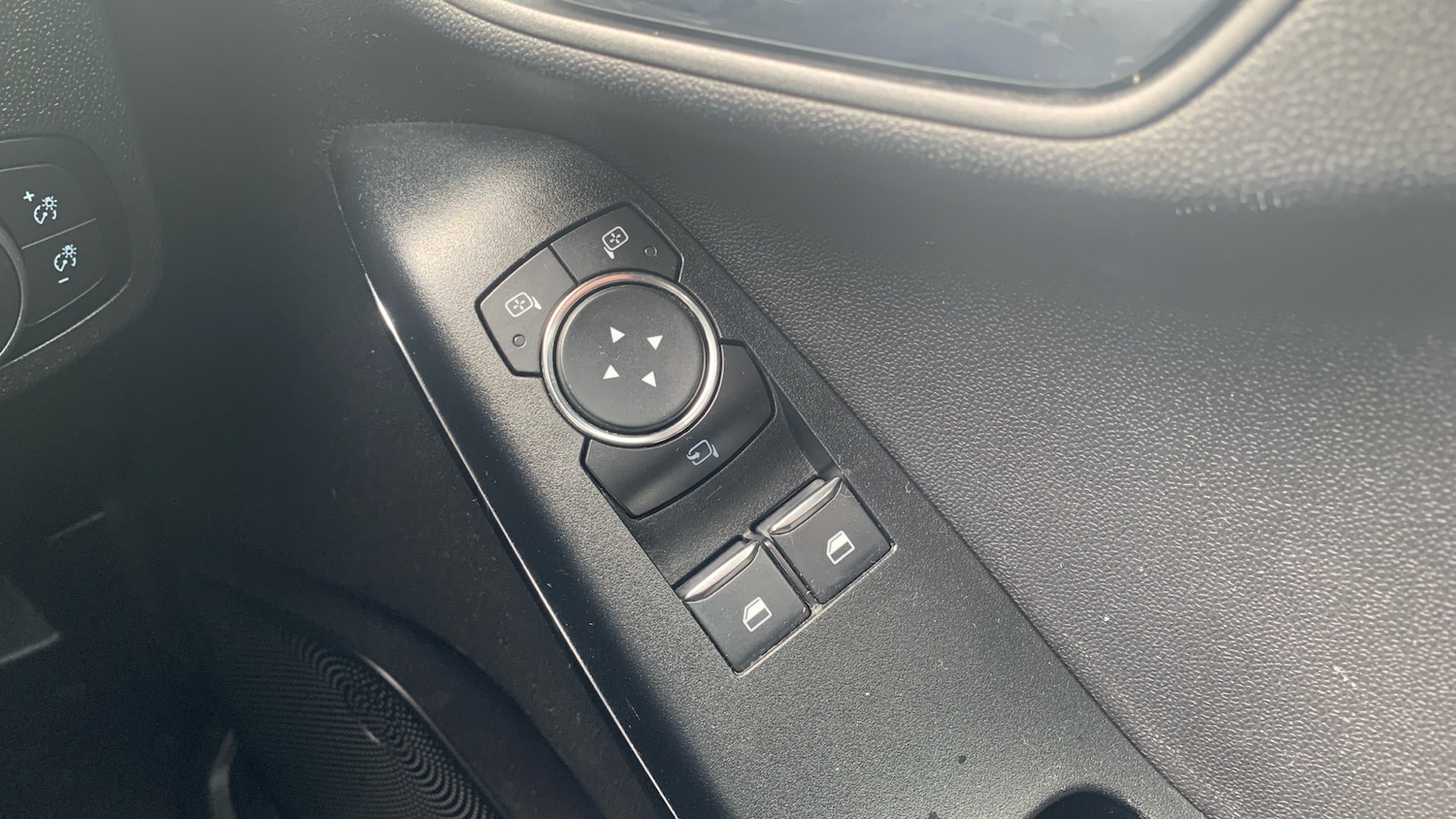 Used Ford Fiesta 2017 for sale - 78045414: Photo 27