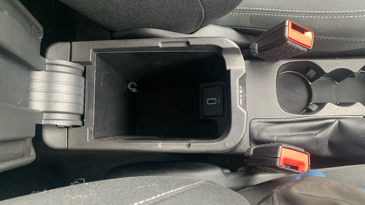 Used Ford Fiesta 2017 for sale - 78045414: Photo 37