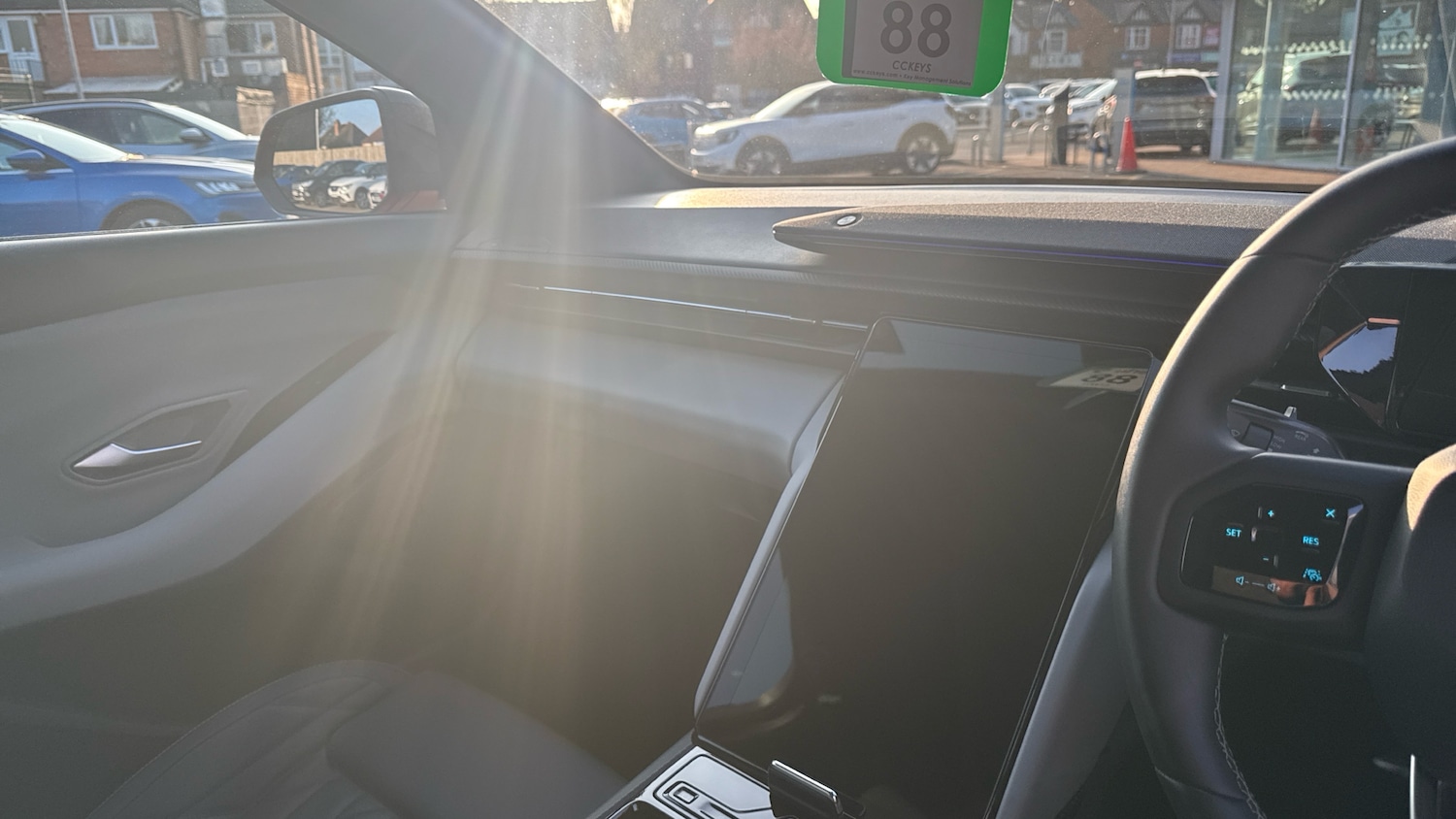 Used Ford Explorer 2024 for sale - 77985194: Photo 14