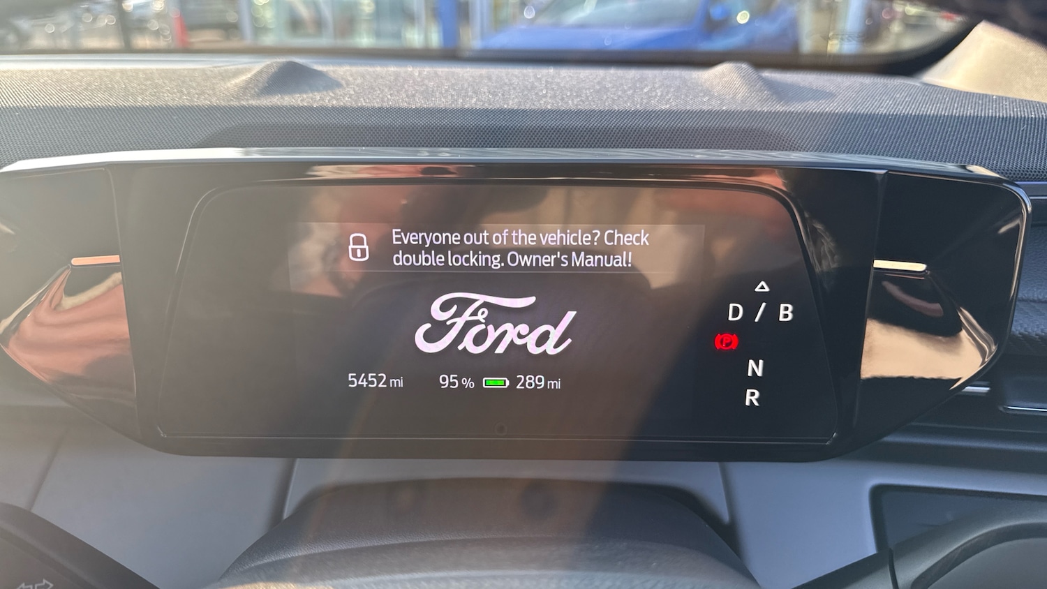 Used Ford Explorer 2024 for sale - 77985194: Photo 18