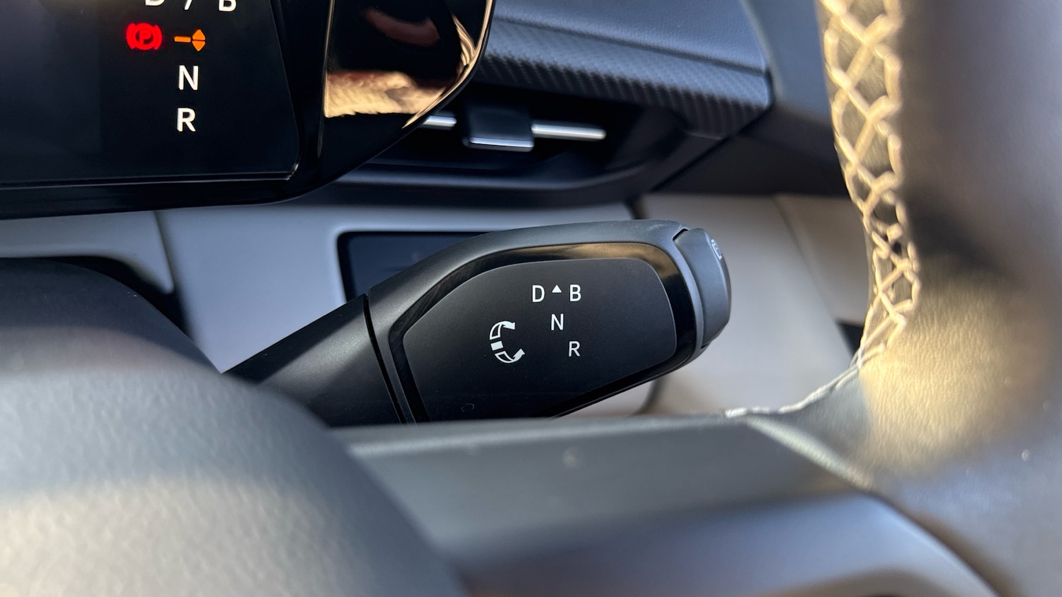 Used Ford Explorer 2024 for sale - 77985194: Photo 27