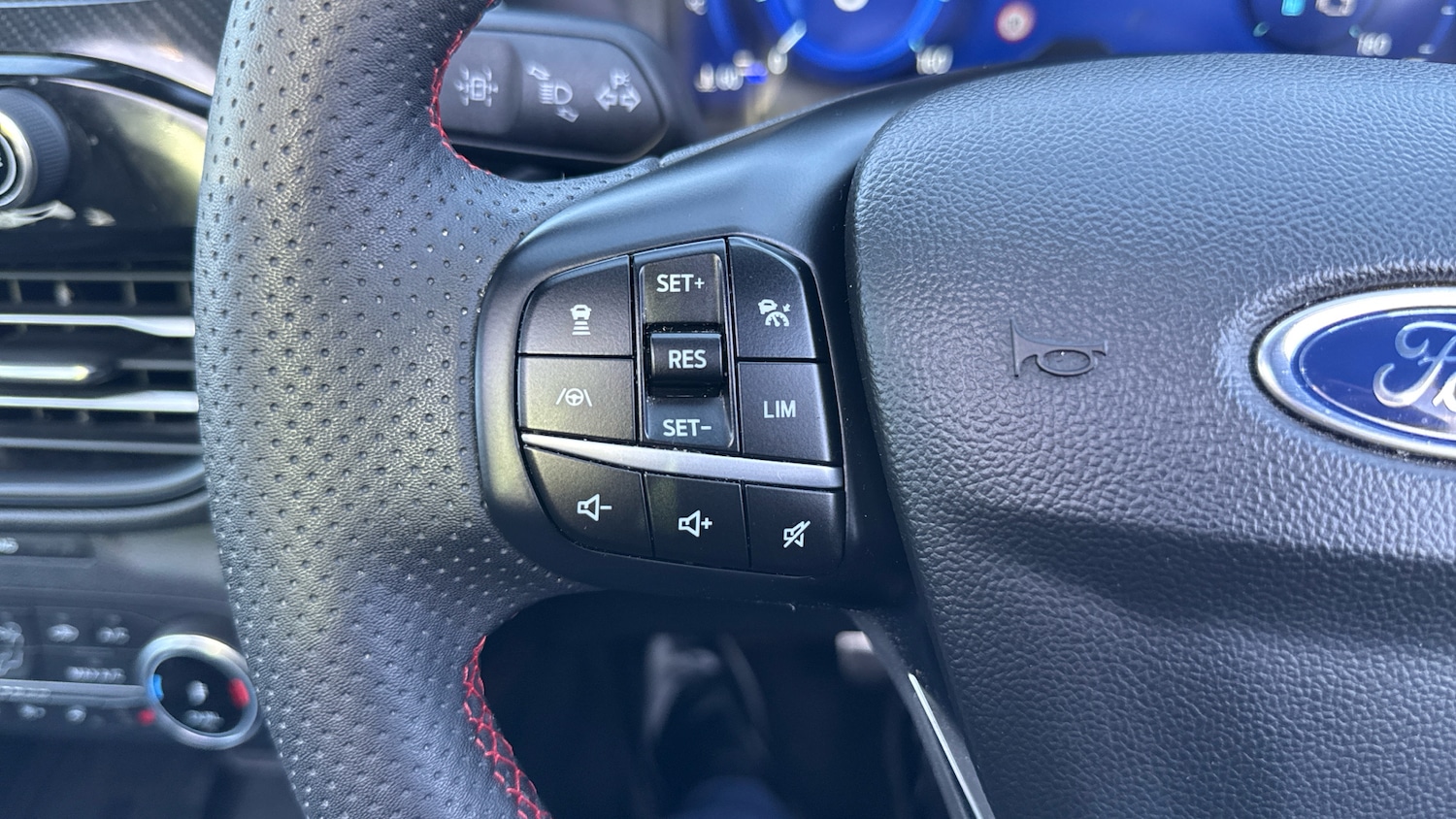 Used Ford Kuga 2023 for sale - 76101982: Photo 24