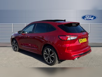 Used Ford Kuga 2023 for sale - 76101982: Photo 2