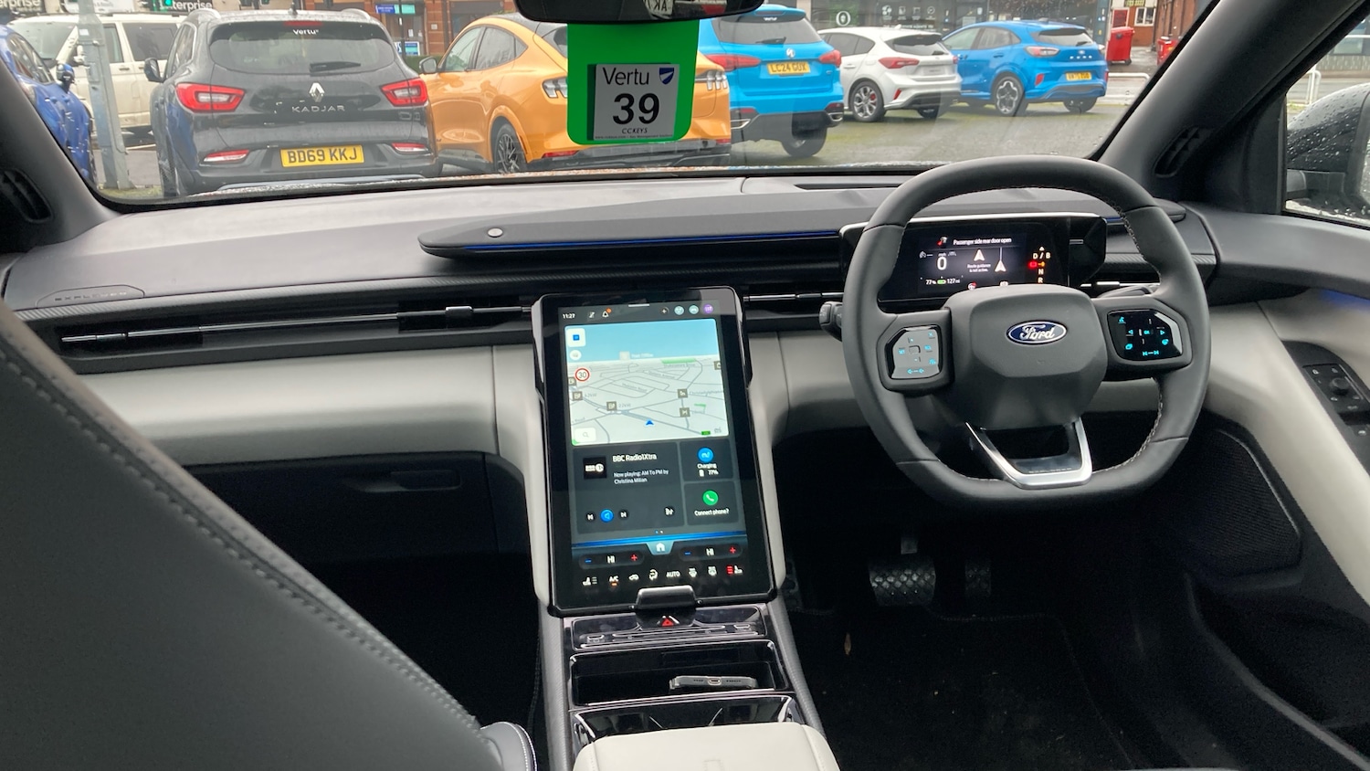 Used Ford Explorer 2024 for sale - 77340265: Photo 10