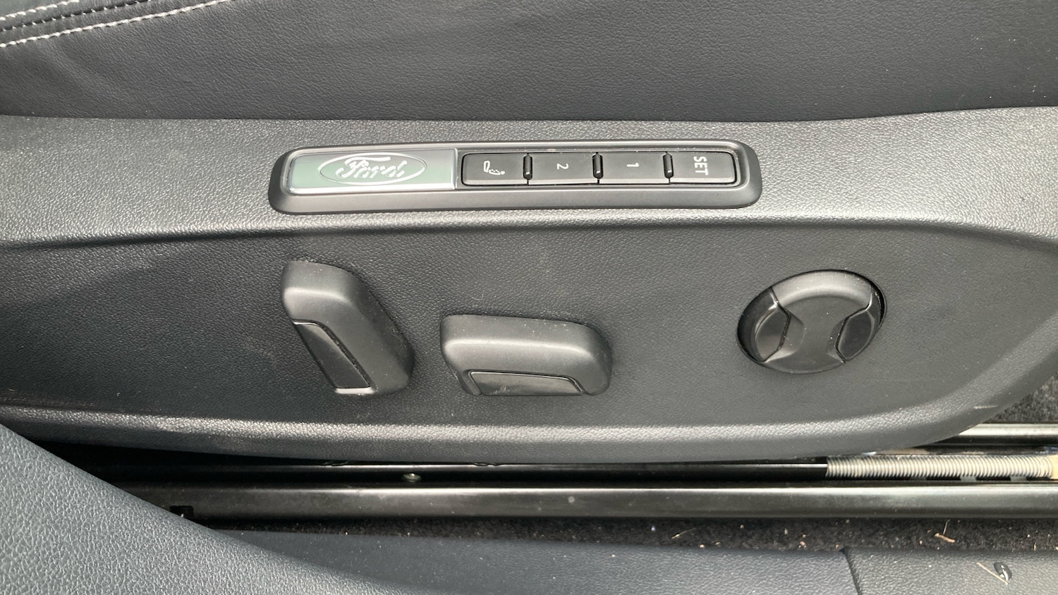 Used Ford Explorer 2024 for sale - 77340265: Photo 39