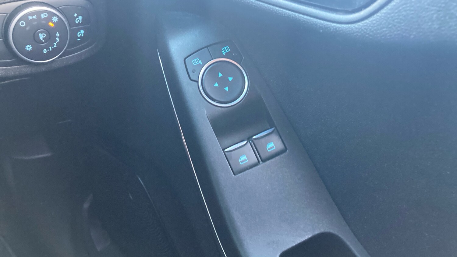 Used Ford Fiesta 2019 for sale - 76707135: Photo 28