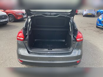 Used Ford Focus 2017 for sale - 75864237: Photo