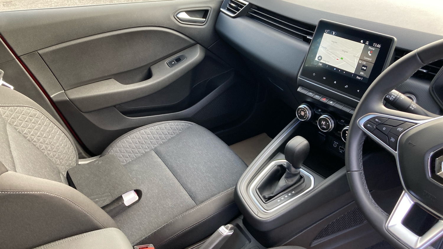 Used Renault Clio 2022 for sale - 76401909: Photo 14