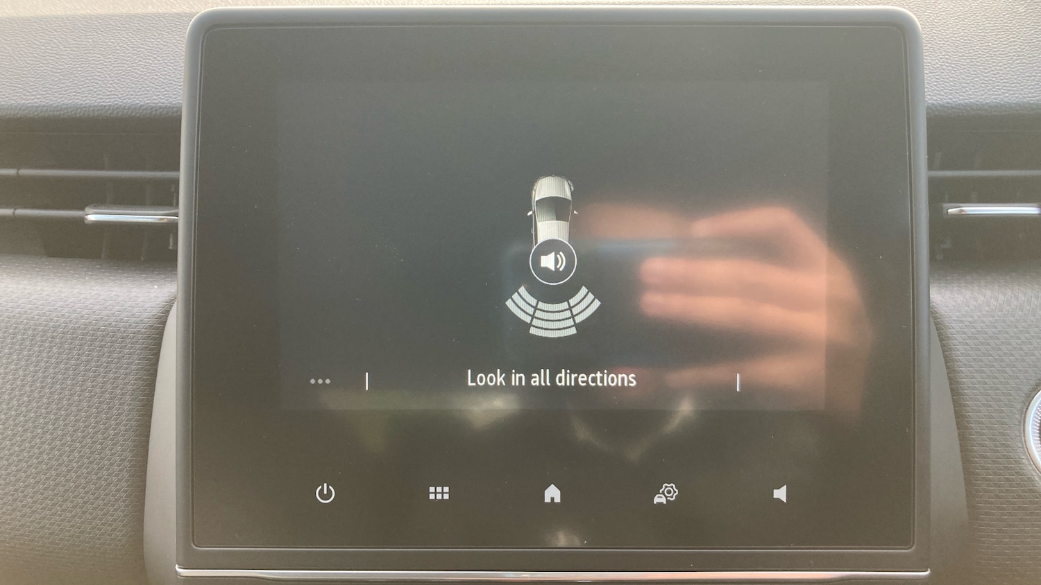 Used Renault Clio 2022 for sale - 76401909: Photo 37